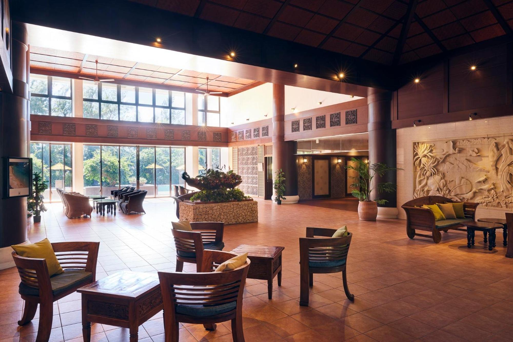 Iriomote Hotel By Hoshino Resorts Urauchi Buitenkant foto